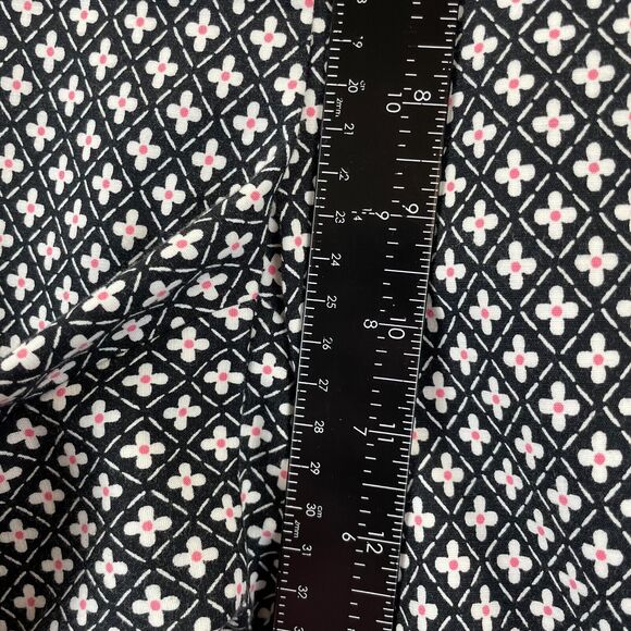 J Jill Capri Pants 12 Black Minimalist Stretchy Geometric Flower All-Over Career - Picture 8 of 13